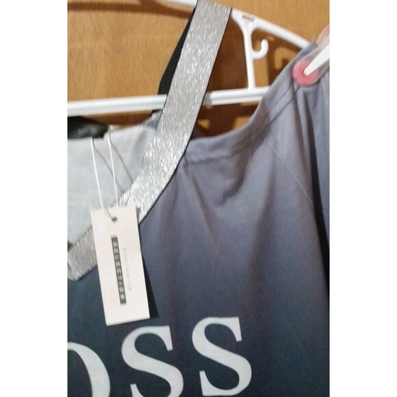 "Chic" CBR Ladys Xlarge Embossed "Boss"Top Cold Shoulder Blue-White Cut-out - Picture 3 of 9